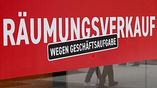 Vor allem Gastro, Handel und Baunebengewerbe sind derzeit im Landkreis Cham von Insolvenzen betroffen.