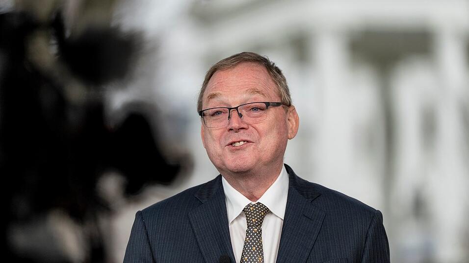 Gilt als Favorit für die Nachfolge des Fed-Chefs: Trump-Berater Kevin Hassett. Gilt als Favorit für die Nachfolge des Fed-Chefs: Trump-Berater Kevin Hassett.