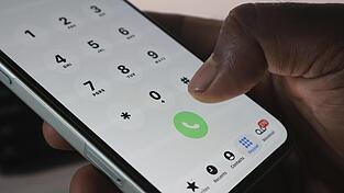 In einem Telefonat mit einem Bekannten soll der 40-Jährige wüste Drohungen gegen seine Ex-Frau ausgestoßen haben. In einem Telefonat mit einem Bekannten soll der 40-Jährige wüste Drohungen gegen seine Ex-Frau ausgestoßen haben.