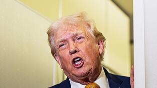 Trump k&uuml;ndigte Z&ouml;lle f&uuml;r Handelspartner von Iran an. (Archivbild)