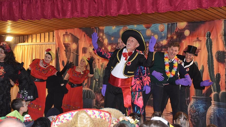 Beim Mitmachlied wurde die Fragen nach den 100.000 H&auml;nden gel&ouml;st.