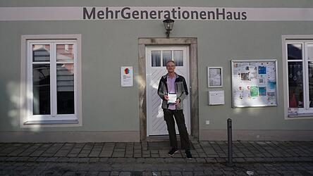 Anderen Suchtkranken zu helfen ist für Ludwig Wittel Teil seiner persönlichen Therapie. Der frühere Alkoholiker leitet die Selbsthilfegruppe im MGH Waldmünchen.