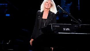 Die britische S&auml;ngerin und Songwriterin Christine McVie von der Band Fleetwood Mac ist tot.