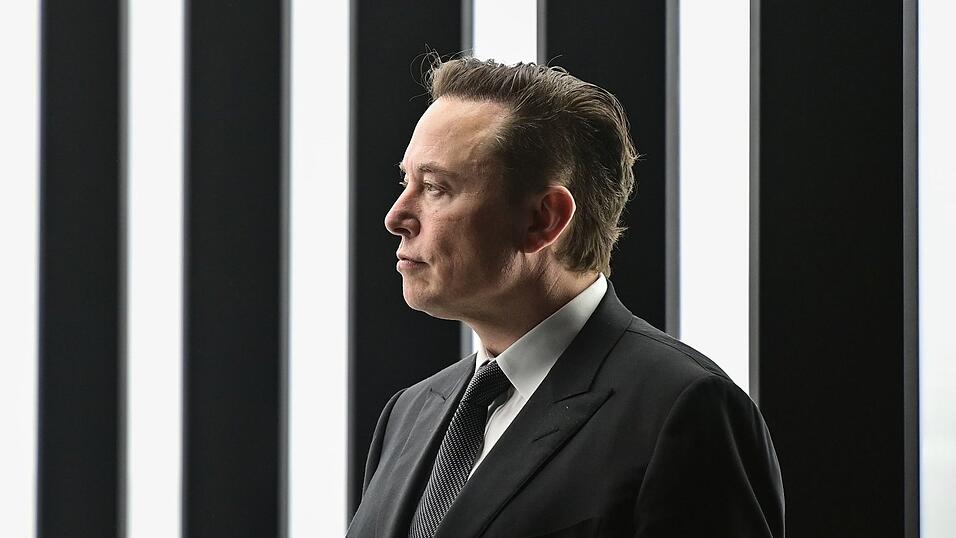 Elon Musks Unternehmen Tesla wird dieses Jahr nicht an der IAA teilnehmen. (Archivbild) Elon Musks Unternehmen Tesla wird dieses Jahr nicht an der IAA teilnehmen. (Archivbild)
