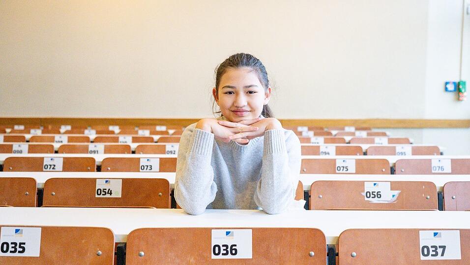 Mit gerade mal elf Jahren hatte Lina Heider im Sommer ihr Abi-Zeugnis in der Tasche. Mit gerade mal elf Jahren hatte Lina Heider im Sommer ihr Abi-Zeugnis in der Tasche.