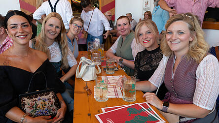 Die Partybilder vom Dienstag, 11. August, aus dem Festzelt Krönner. Die Partybilder vom Dienstag, 11. August, aus dem Festzelt Krönner.