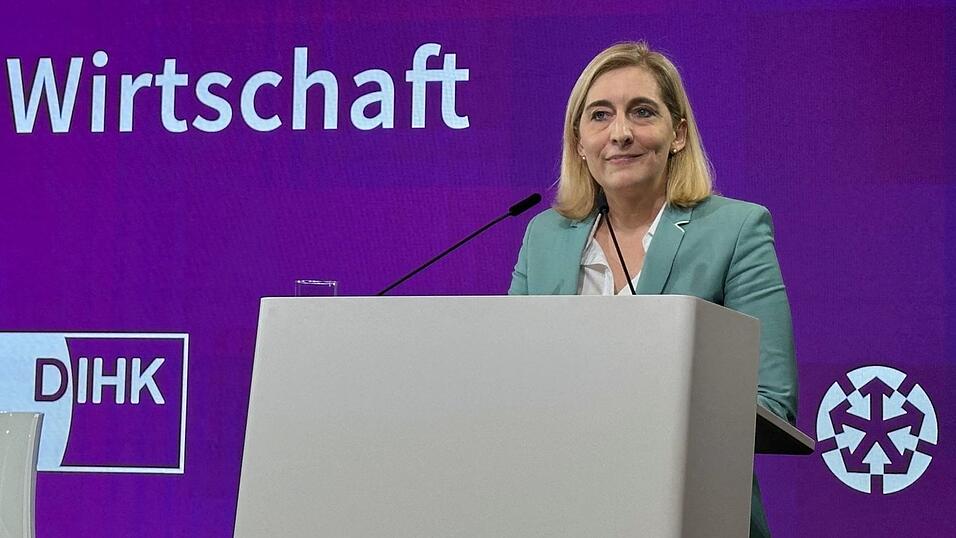 Kanzleramtschefin: Keine Absage an Reformen. Kanzleramtschefin: Keine Absage an Reformen.