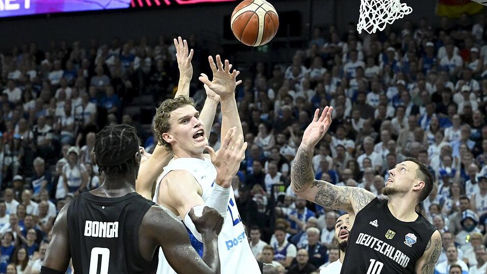 Finnlands Star Markkanen wurde vom deutschen Team beackert.