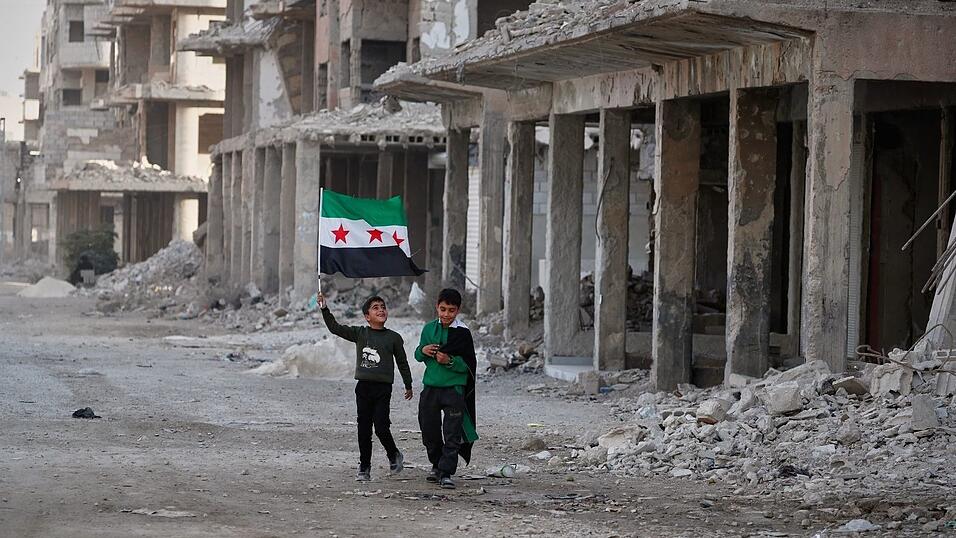 In vielen St&auml;dten Syriens liegen immer noch ganze Viertel in Tr&uuml;mmern. (Archivbild)
