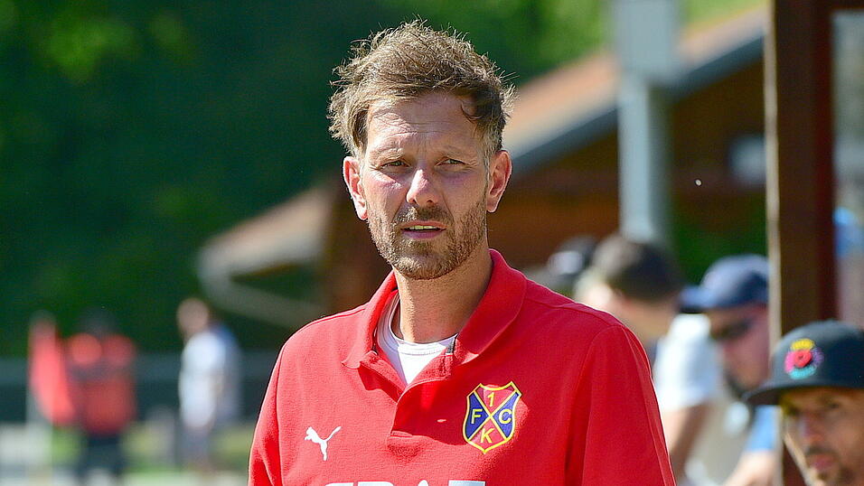 FCK-Trainer Christian Ranzinger fehlt noch ein Derbysieg gegen die SpVgg Lam. Ob es klappt, werden die 90 Minuten am Samstag zeigen.