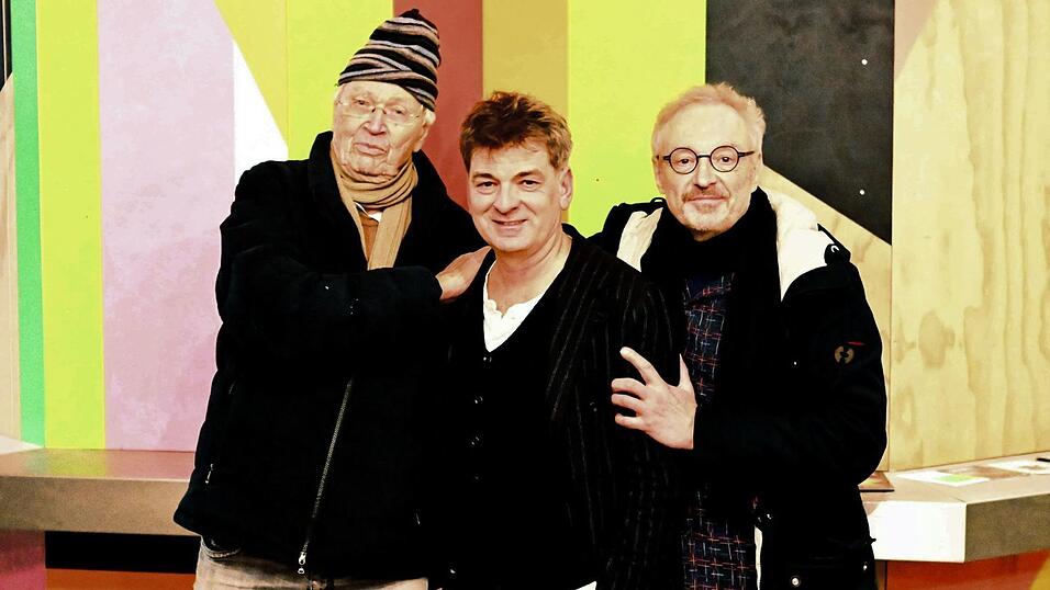 Gerhard Polt (links), Till Hofmann (Mitte) und Josef Hader posierten nach dem Auftritt der beiden Kabarettisten.