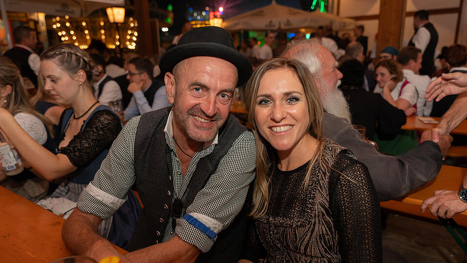 Die Partybilder vom Freitag, 11. August 2023, aus dem Festzelt Greindl. Die Partybilder vom Freitag, 11. August 2023, aus dem Festzelt Greindl.