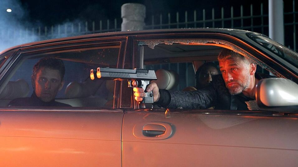 Mit dem Erfolg von 'Inglourious Basterds' war Waltz pl&ouml;tzlich in Hollywood bekannt - und bekam Angebote. Meistens wurde er in seiner Paraderolle besetzt - wie hier in der Actionkom&ouml;die 'The Green Hornet', wo er einen Unterweltboss spielt.