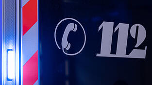 Bei einer Feuerwehr&uuml;bung im Landkreis Passau wurde ein Mann schwer verletzt. (Symbolbild)