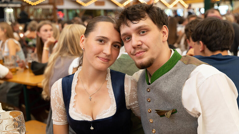 Die Partybilder vom Dienstag, 11. August, aus dem Festzelt Nothaft.