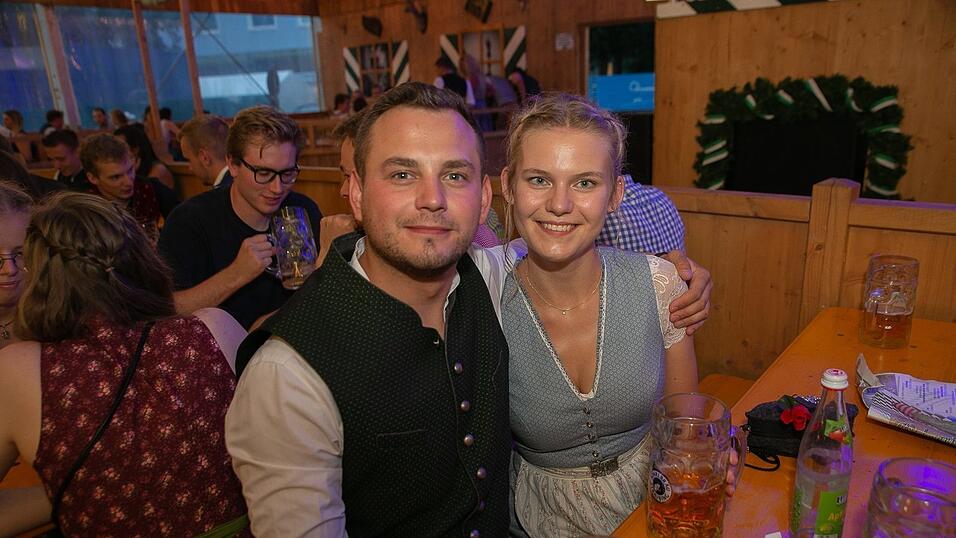 Die Partybilder von Donnerstag, 18. August 2022, aus dem Festzelt Weckmann.