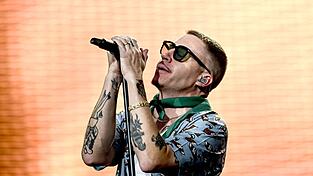 Macklemore steht für seine politischen Äußerungen immer wieder in der Kritik. (Archivbild) Macklemore steht für seine politischen Äußerungen immer wieder in der Kritik. (Archivbild)