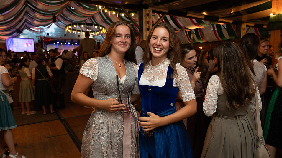 Die Partybilder vom Samstag, 17. August, aus dem Festzelt Weckmann. Die Partybilder vom Samstag, 17. August, aus dem Festzelt Weckmann.