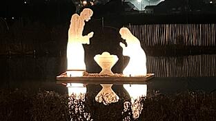 Die Atmosphäre beim Christkindlmarkt im Stadtpark Osterhofen wird besonders geschätzt. Die Atmosphäre beim Christkindlmarkt im Stadtpark Osterhofen wird besonders geschätzt.