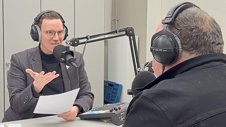 Die sechs Straubinger Oberb&uuml;rgermeister-Kandidaten haben sich einem Podcast den Fragen von Redakteur Manuel Kr&uuml;ger gestellt.