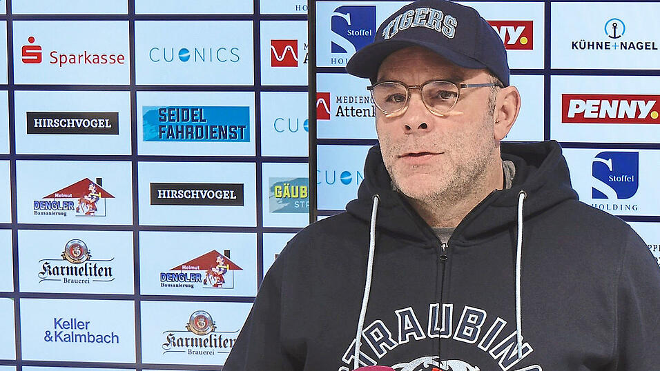 'Das ist keine einfache Herausforderung', beschreibt Craig Woodcroft seine Mission Playoff-Qualifikation bei den Straubing Tiger. Der 55-jährige Kanadier lässt aber keinen Zweifel daran, dass er bereit ist, die Herausforderung nicht nur anzunehmen, sondern sie zusammen mit der Mannschaft auch zu meistern. 'Das ist keine einfache Herausforderung', beschreibt Craig Woodcroft seine Mission Playoff-Qualifikation bei den Straubing Tiger. Der 55-jährige Kanadier lässt aber keinen Zweifel daran, dass er bereit ist, die Herausforderung nicht nur anzunehmen, sondern sie zusammen mit der Mannschaft auch zu meistern.