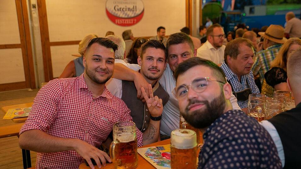 Die Partybilder von Mittwoch, 17. August 2022, aus dem Festzelt Greindl.