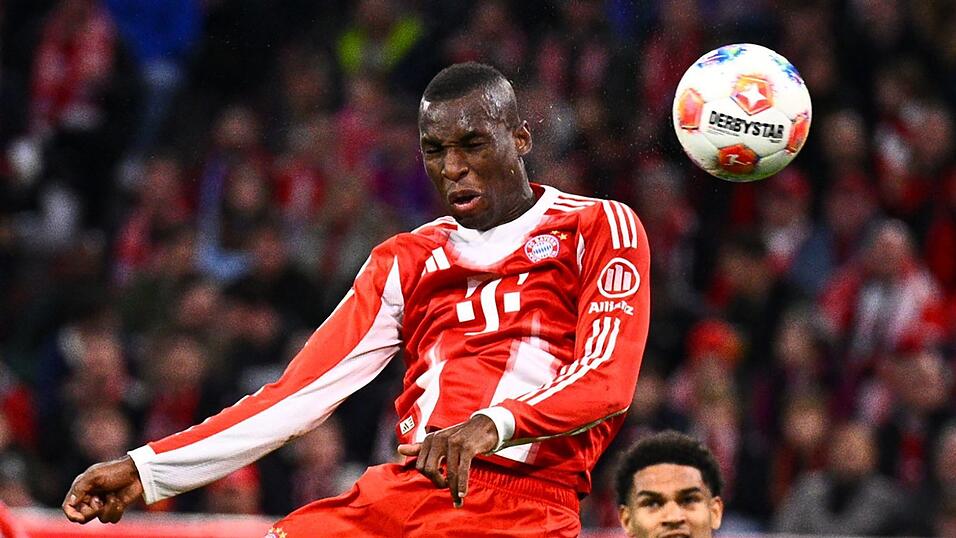 Nicolas Jackson köpft sein Premieren-Tor in der Bundesliga.