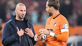 Christian Ilzer unterst&uuml;tzt auch in Sachen DFB seinen Stammtorwart Oliver Baumann (Archibvild).