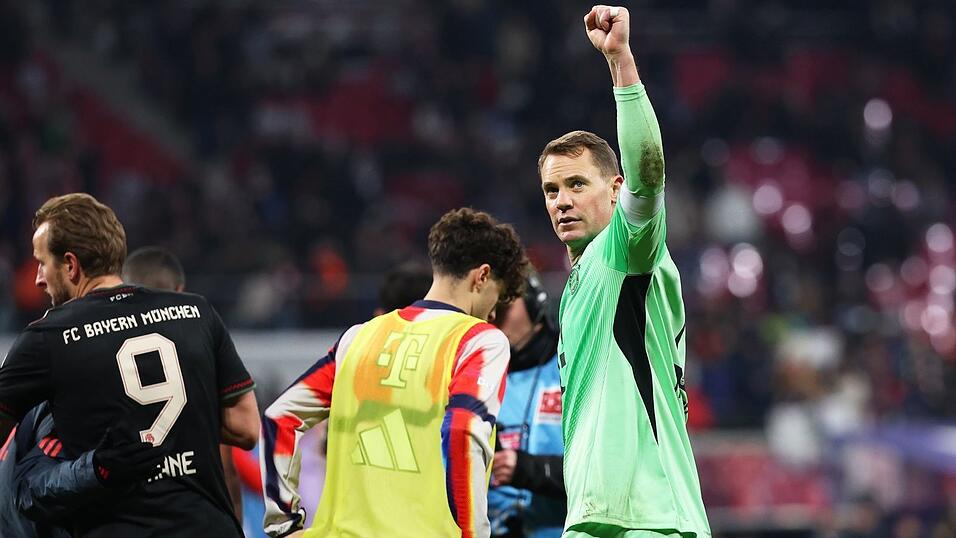 Bayern-Torwart Manuel Neuer jubelt &uuml;ber den n&auml;chsten Kantersieg.
