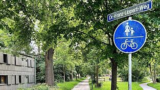 Die Straßenumbenennung soll öffentlich und transparent begleitet werden. Die Straßenumbenennung soll öffentlich und transparent begleitet werden.