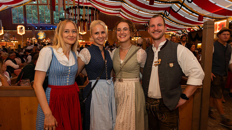 Die Partybilder vom Samstag, 17. August, aus dem Festzelt Kr&ouml;nner.