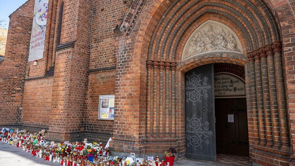 Die Pfarrkirche in Güstrow ist zum zentralen Ort des Gedenkens geworden.