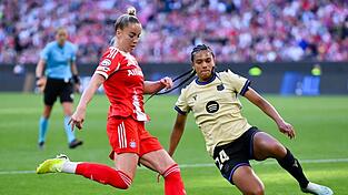In der vergangenen Saison scheiterten Giulia Gwinn (l) und Co. am späteren Champion FC Barcelona. (Archivbild) In der vergangenen Saison scheiterten Giulia Gwinn (l) und Co. am späteren Champion FC Barcelona. (Archivbild)