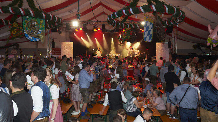 Die Partybilder von Samstag, 20. August 2022, aus dem Festzelt Lechner.