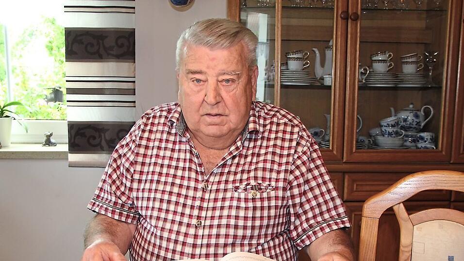 Hans Nirschl aus P&ouml;sing war bis 1993 Berufssoldat in Roding. Foto: Josef Heigl
