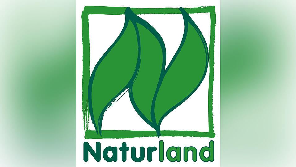 Naturland konzentriert es sich vor allem auf ökologische Aspekte.