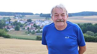 Edi Schmid ist in Obertrübenbach vielfach engagiert, seit 2025 Kirchenpfleger und seit Anfang Juli Ortssprecher. An seiner Heimat gefällt ihm vor allem der große Zusammenhalt unter den Vereinen. Edi Schmid ist in Obertrübenbach vielfach engagiert, seit 2025 Kirchenpfleger und seit Anfang Juli Ortssprecher. An seiner Heimat gefällt ihm vor allem der große Zusammenhalt unter den Vereinen.