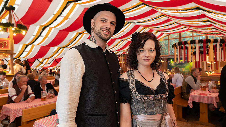 Die Partybilder vom Montag, 19. August, aus dem Festzelt Kr&ouml;nner.