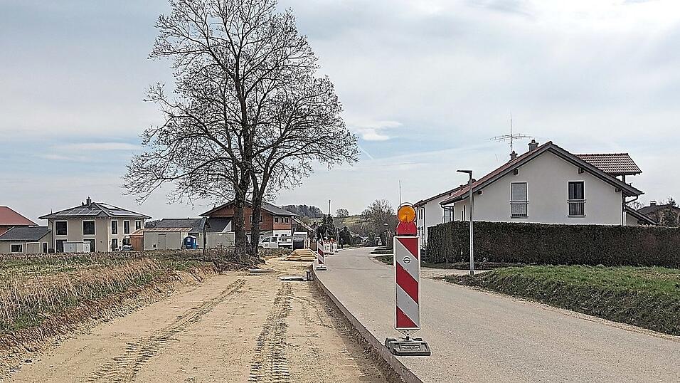 Zurzeit wird ein neuer Radweg f&uuml;r die Gemeinde Vilsheim gebaut.