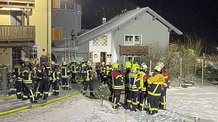 Zahlreiche Aktiven waren in das Einsatzgeschehen in Grafenwiesen eingebunden.