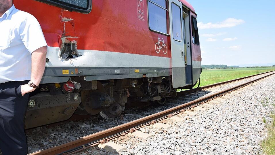Am Bahnübergang Ostsiedlung ist es am Donnerstagnachmittag zu einem Unfall gekommen.