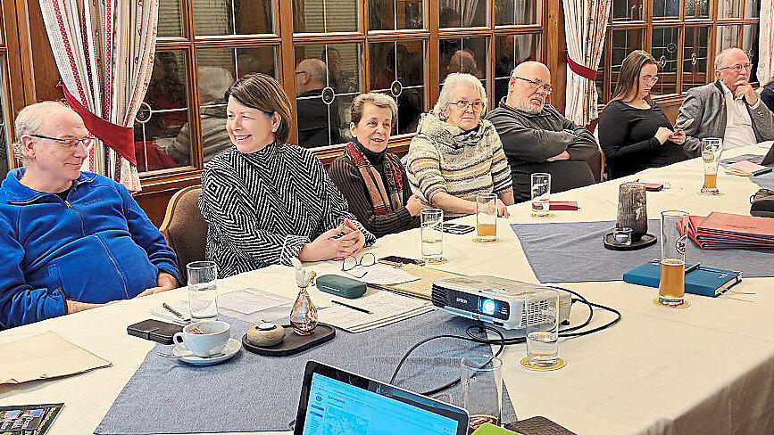 Das erste Treffen des Stammtischs beim Butz. Austausch und Vernetzung sind in der Ahnenforschung das A und O.