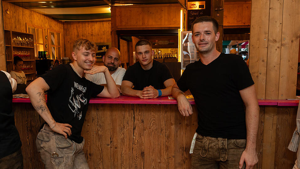 Die Partybilder vom Donnerstag, 17. August 2023, aus dem Festzelt Weckmann.