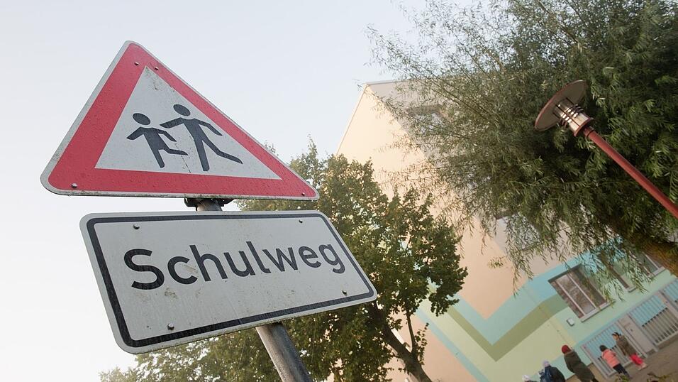 Die Zahl der Unfälle auf dem Schulweg ist gestiegen. (Archiv)