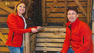 Das Winzerehepaar Frédérique und Hugues Poret.