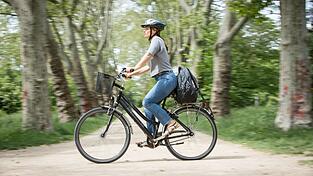 Rat f&uuml;r Radler: Alles sicher verstauen und stets achtsam sein.