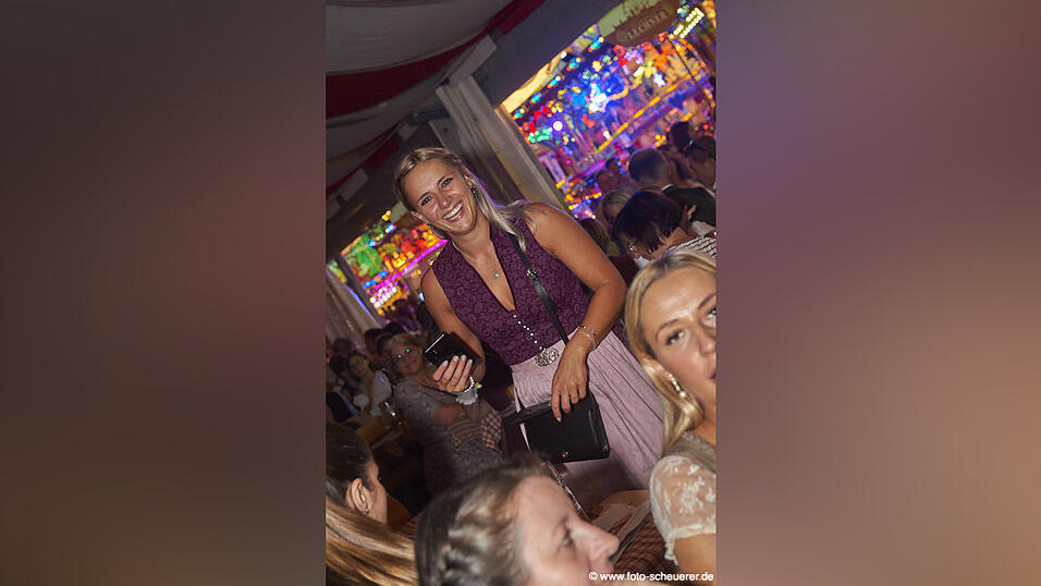 Die Partybilder vom Sonntag, 14. August 2022, aus dem Festzelt Lechner.