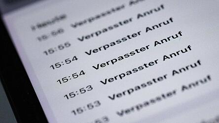 Als Beispiel ist in der Anklage der 12. Juli 2025 genannt, an dem der 26-J&auml;hrige gleich zw&ouml;lf Mal versucht hat, seine Ex-Freundin telefonisch zu erreichen. (Symbolfoto)