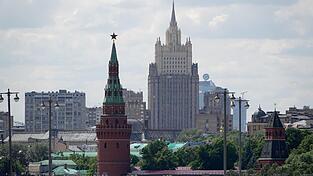 Die russische Flugabwehr will am Morgen mehr als 20 Drohnenangriffe auf Moskau abgewehrt haben. (Archivbild) Die russische Flugabwehr will am Morgen mehr als 20 Drohnenangriffe auf Moskau abgewehrt haben. (Archivbild)