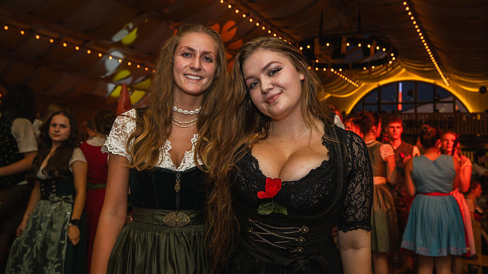 Die Partybilder vom Donnerstag, 15. August, aus dem Festzelt Nothaft. Die Partybilder vom Donnerstag, 15. August, aus dem Festzelt Nothaft.